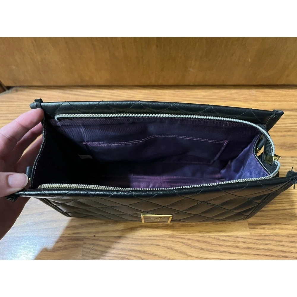 Younique 2018‎ Collection Make Up Bag Black Quilted Soft